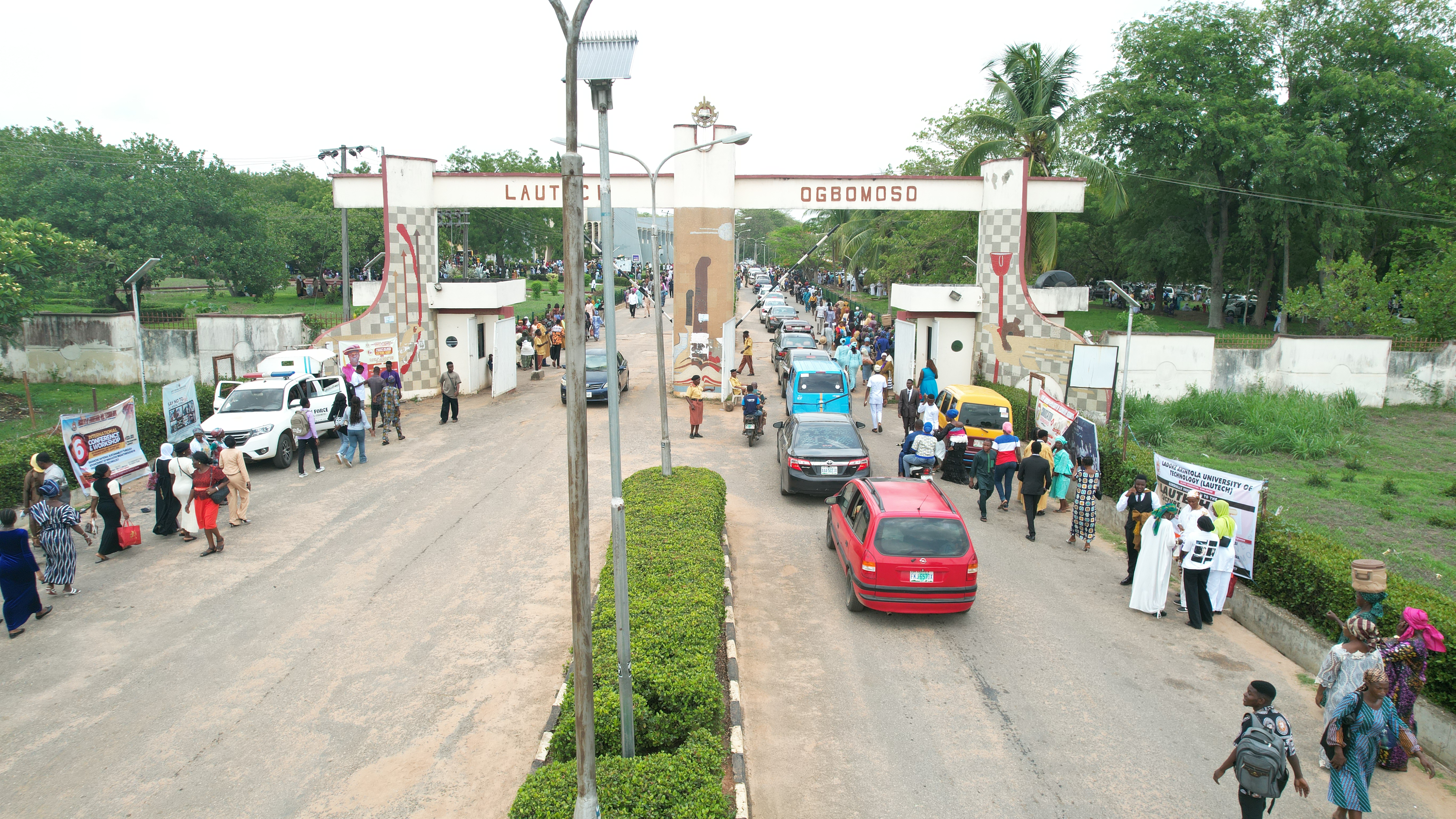 LAUTECH 