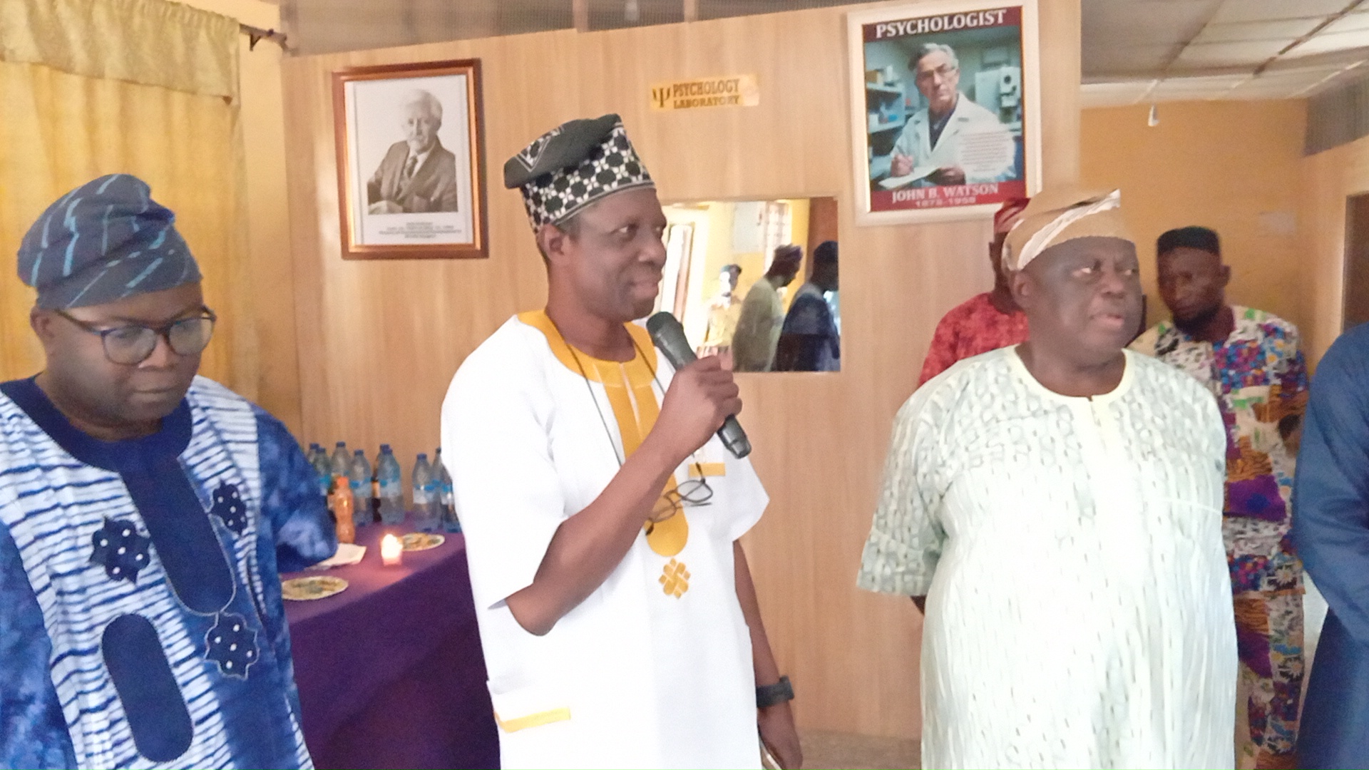 Alhaji Monsur Ayoade Ejide Donates Modern Equipment to LAUTECH Psychology Laboratory